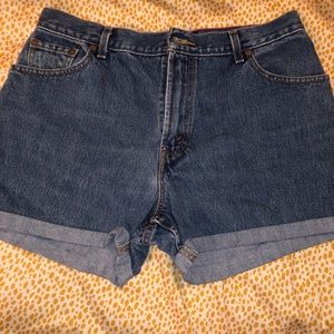 Levi Shorts